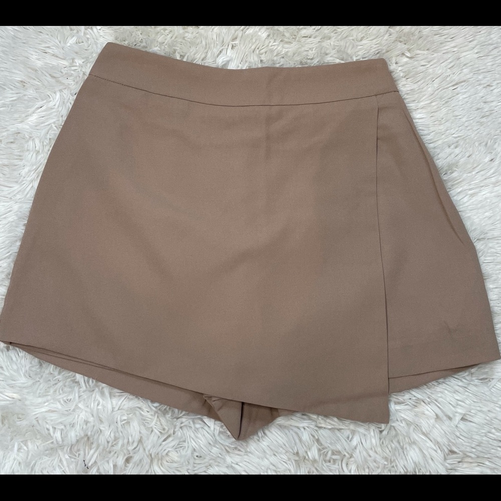 New with tags Forever 21 skort